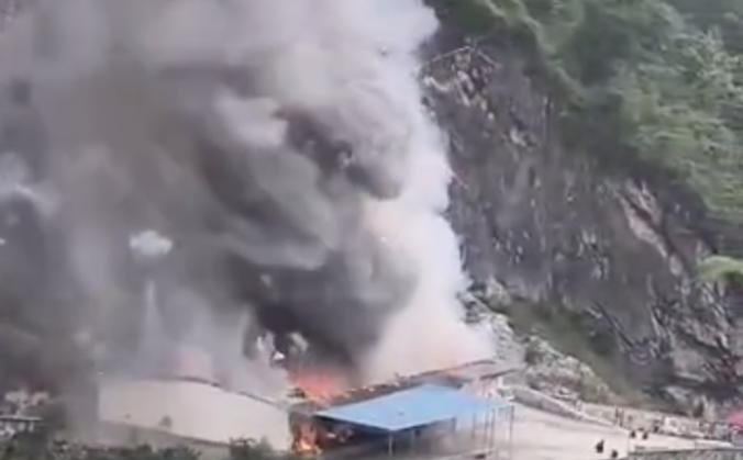 廣西東蘭縣一煙花爆竹廠發(fā)生火災(zāi)